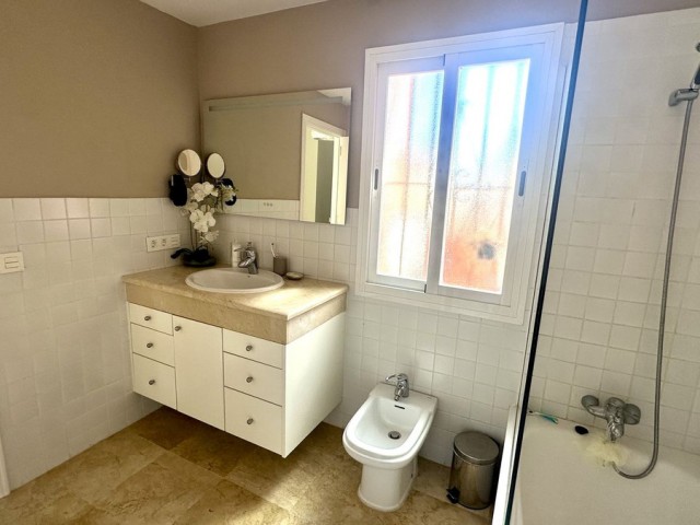 3 Slaapkamer Rijtjeshuis in Estepona