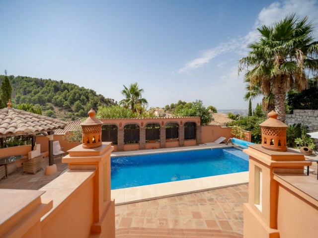 3 Makuuhuoneen Huvila Mijas