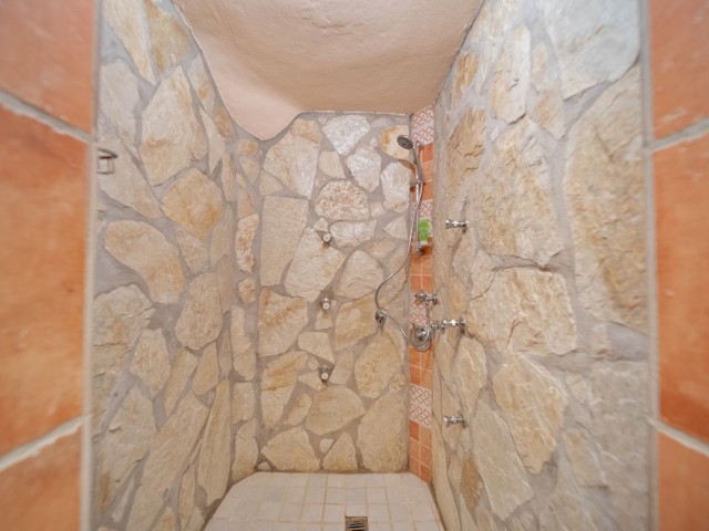 3 Bedrooms Villa in Mijas