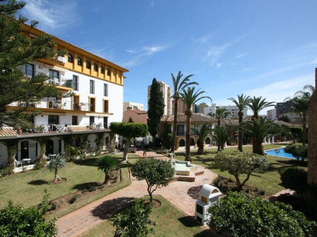 2 Bedrooms Apartment in Fuengirola