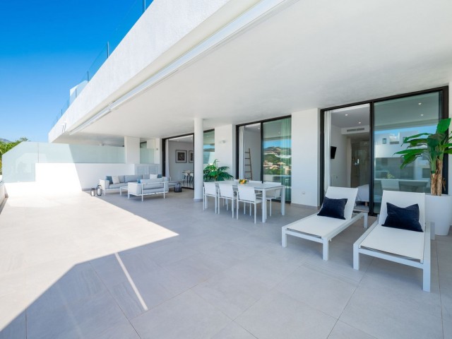 2 Slaapkamer Appartement in Estepona