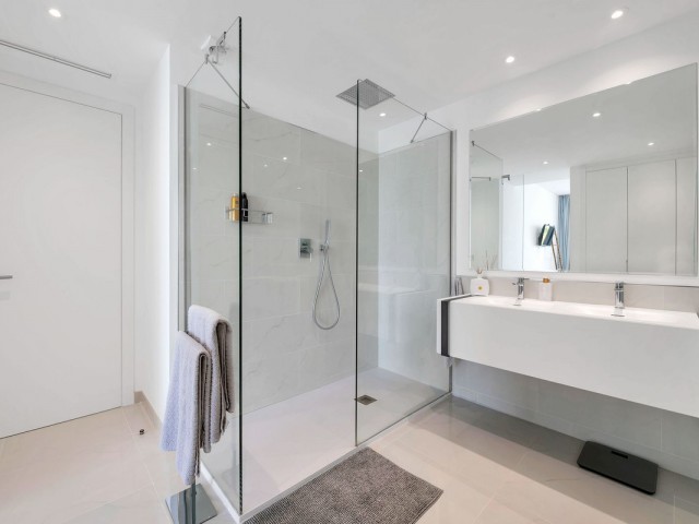 2 Slaapkamer Appartement in Estepona