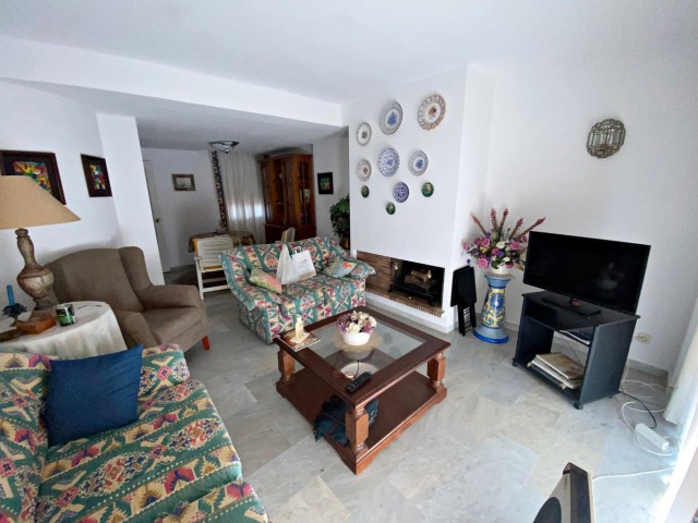 4 Bedrooms Apartment in Marbella