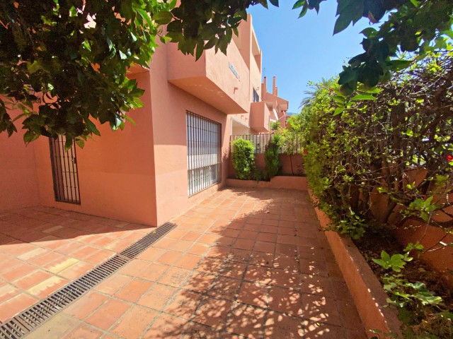 4 Bedrooms Apartment in Marbella