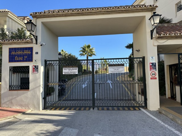 3 Bedrooms Apartment in La Cala Hills