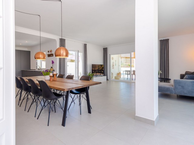 6 Bedrooms Villa in Cerros del Aguila
