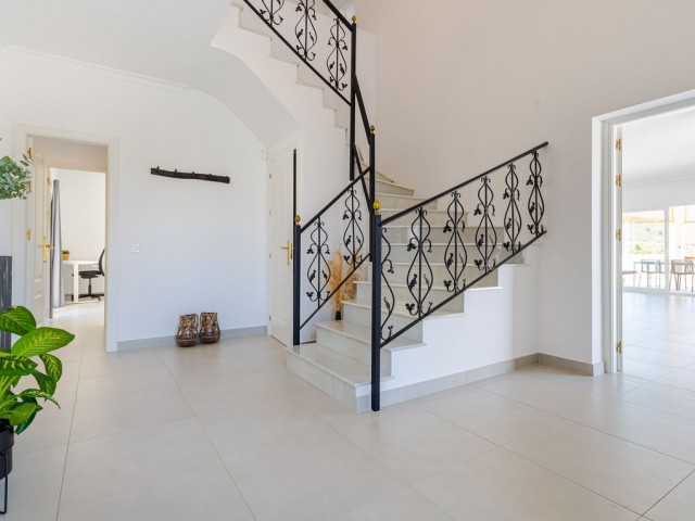 6 Bedrooms Villa in Cerros del Aguila