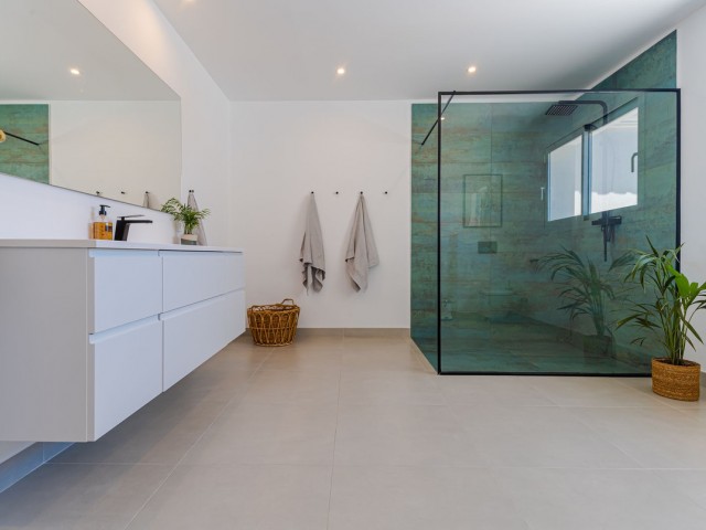 6 Bedrooms Villa in Cerros del Aguila