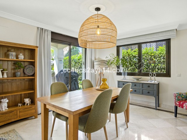 3 Bedrooms Villa in Estepona