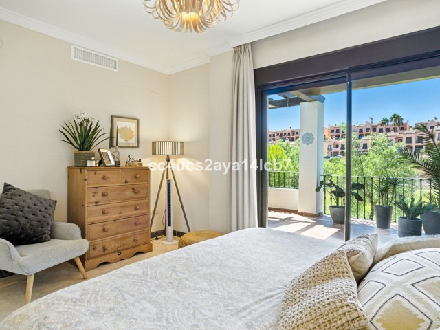 3 Bedrooms Villa in Estepona