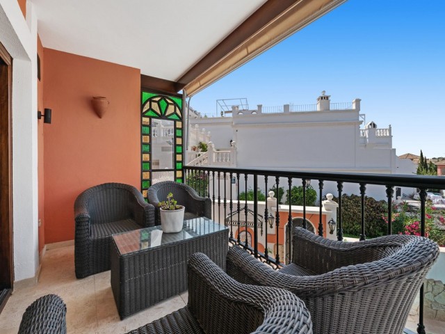 4 Bedrooms Townhouse in Nueva Andalucía