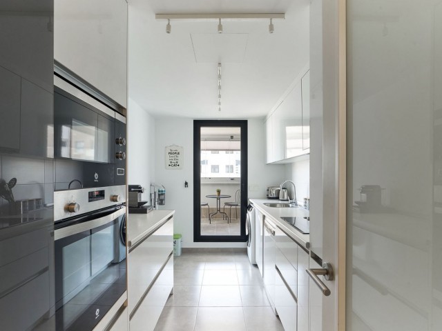 3 Bedrooms Apartment in Estepona