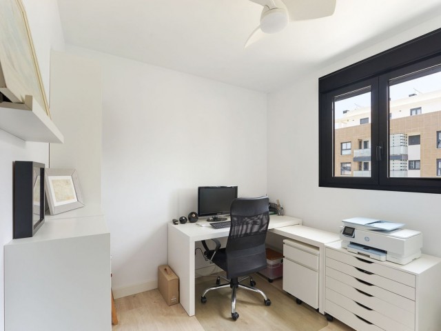 3 Bedrooms Apartment in Estepona