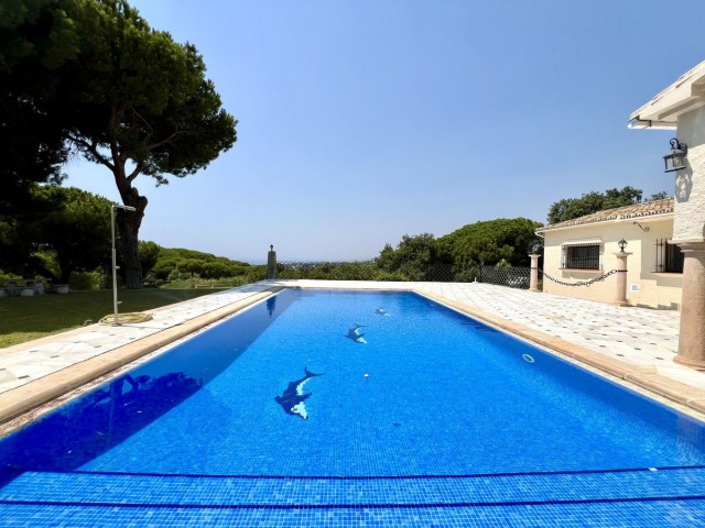 4 Sovrums Villa i Elviria