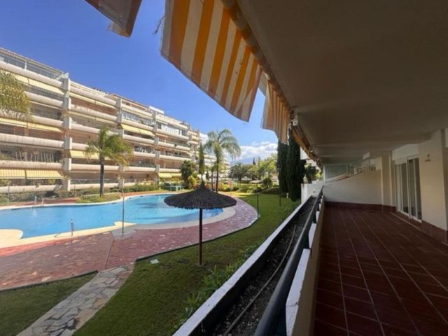 Lägenhet, Guadalmina Alta, R5140060