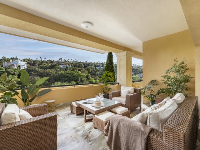 Apartment, Sotogrande Alto, R5140105