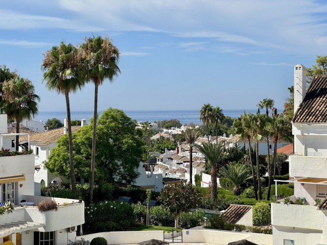 Apartment, Nueva Andalucia, R5140723