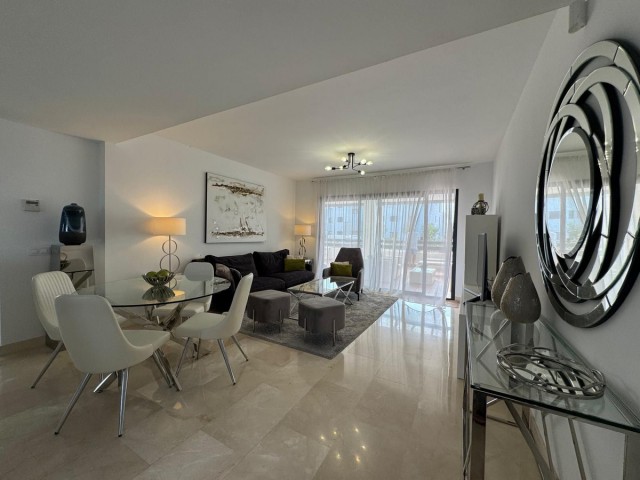 Apartment, Casares Playa, R5140726