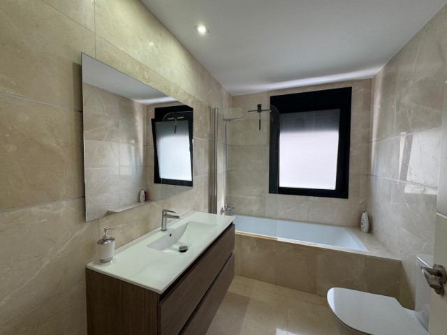 2 Schlafzimmer Apartment in Casares Playa