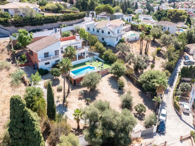Villa, Sierrezuela, R5140732