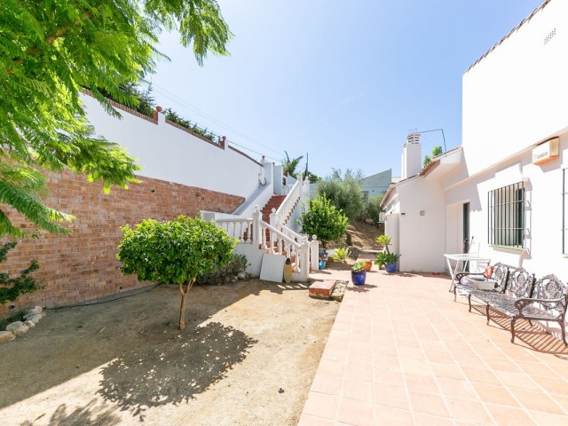 Villa, Sierrezuela, R5140732