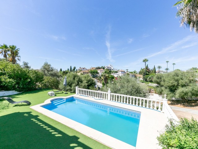 Villa con 2 Dormitorios  en Sierrezuela