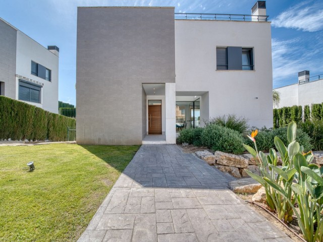 4 Slaapkamer Villa in Estepona