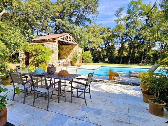 5 Bedrooms Villa in Sotogrande Alto