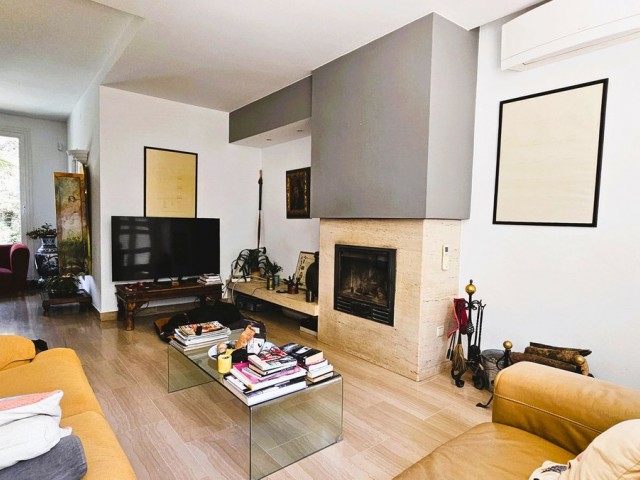 5 Bedrooms Villa in Sotogrande Alto