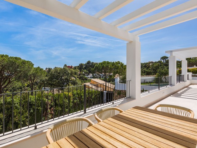 5 Bedrooms Villa in El Madroñal