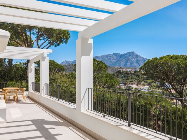5 Bedrooms Villa in El Madroñal