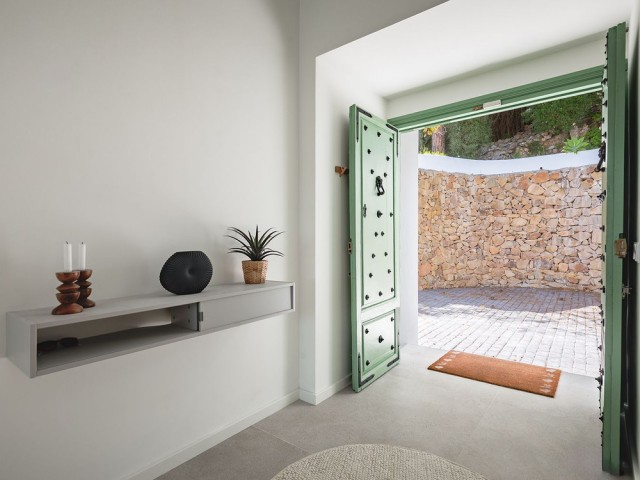 Villa avec 5 Chambres  à El Madroñal