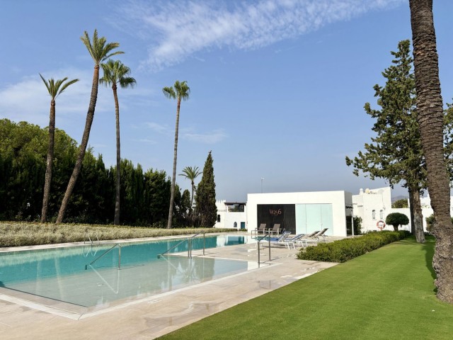 4 Bedrooms Villa in Nueva Andalucía