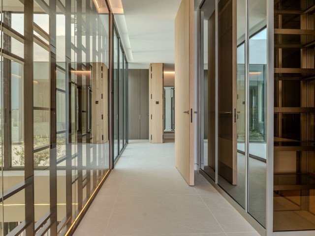 4 Bedrooms Villa in Nueva Andalucía