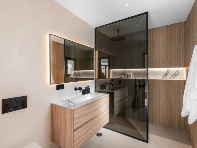 3 Bedrooms Apartment in Nueva Andalucía