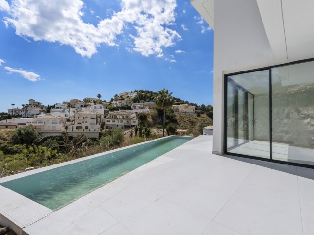 3 Schlafzimmer Villa in Cerros del Aguila
