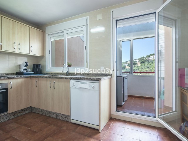 Villa con 3 Dormitorios  en Estepona