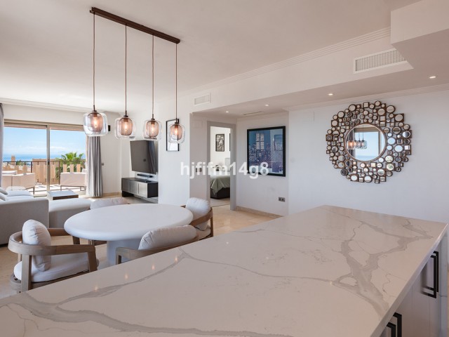 Penthouse avec 3 Chambres  à Benahavís