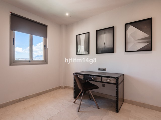 Penthouse avec 3 Chambres  à Benahavís