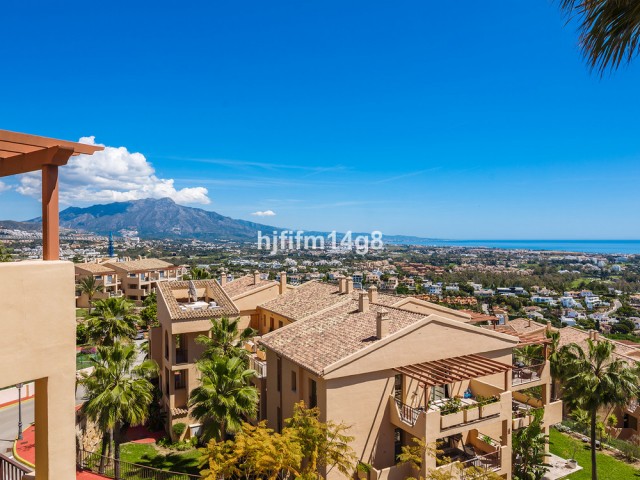 Penthouse avec 3 Chambres  à Benahavís