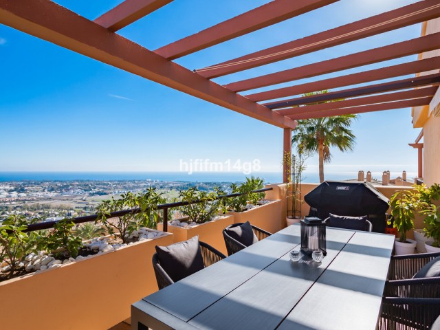 Penthouse avec 3 Chambres  à Benahavís