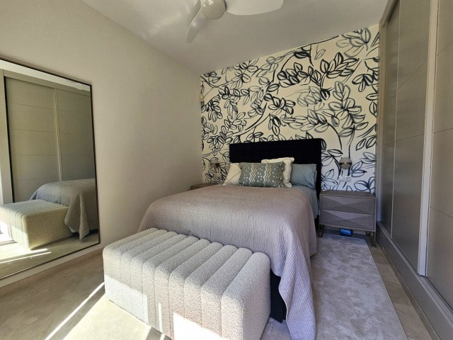 4 Bedrooms Villa in Benahavís