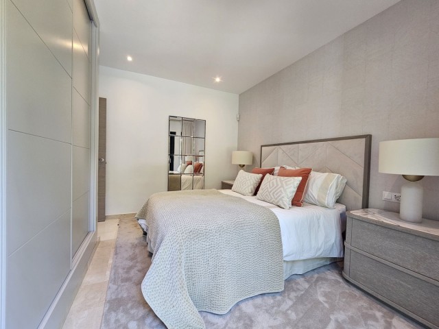 4 Bedrooms Villa in Benahavís