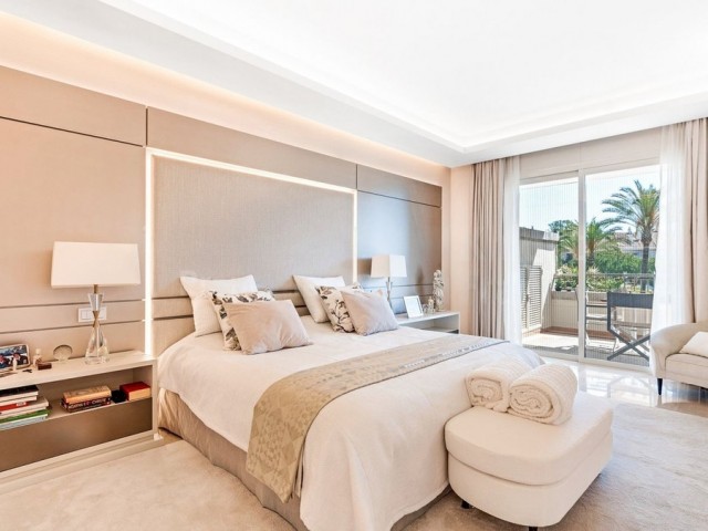 Apartamento con 4 Dormitorios  en The Golden Mile