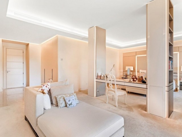Apartamento con 4 Dormitorios  en The Golden Mile