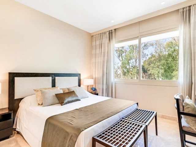 Apartamento con 4 Dormitorios  en The Golden Mile