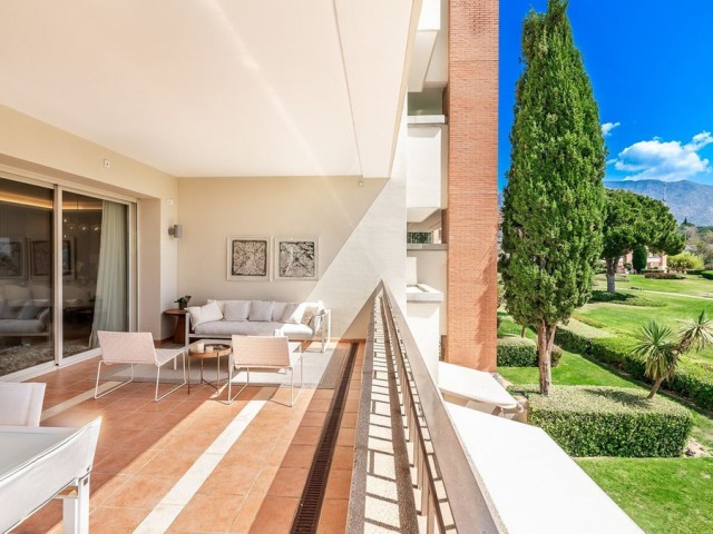 Apartamento con 4 Dormitorios  en The Golden Mile