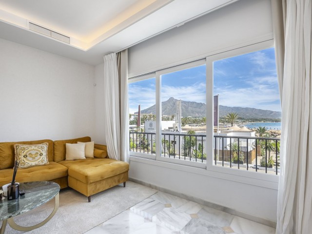 Penthouse in Puerto Banús