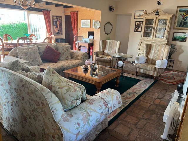 3 Bedrooms Villa in Marbella