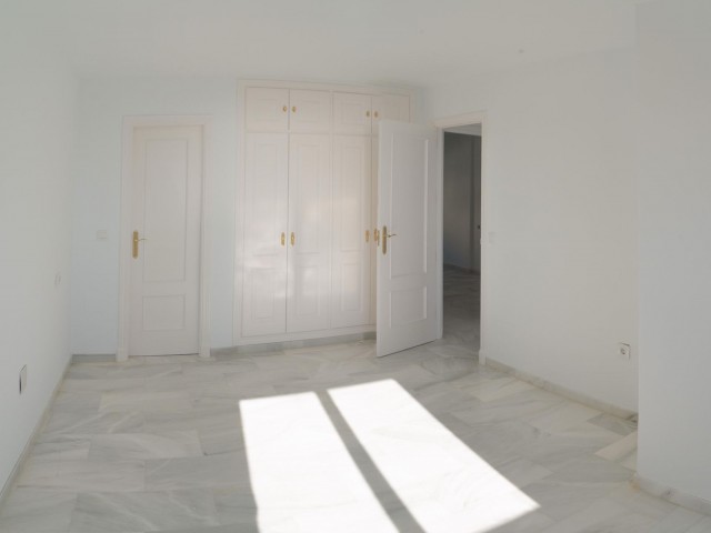 Lägenhet, Casares, R5141815